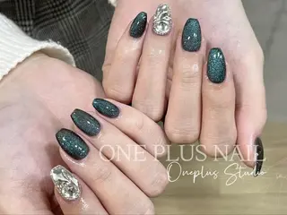ネイル One Plus Nail Salonのネイルデザイン