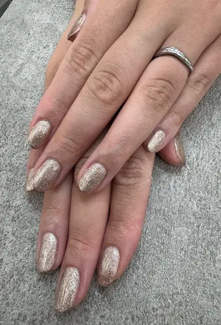 ネイル MAXKELLY ASAのネイルデザイン