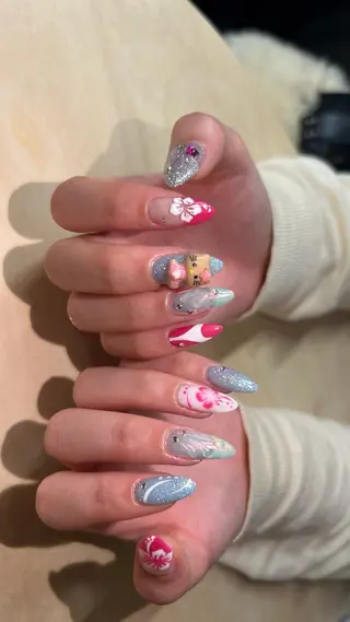 ネイル Shine'an Maaiのネイルデザイン