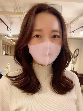 ミディアム カラー 透明感/オリーブ/ グレージュ/YUKAのヘアスタイル