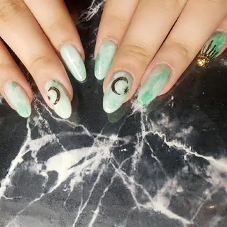 ショート ネイル クロキ 。のネイルデザイン