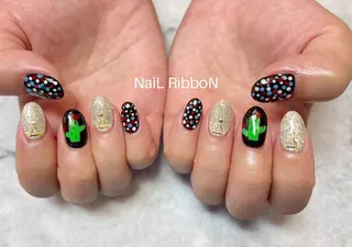 ネイル ネイルリボン 受付スタッフのネイルデザイン