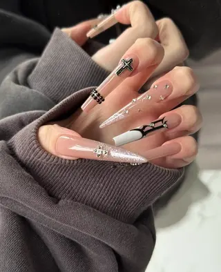 ネイル ちごみ Novaのネイルデザイン