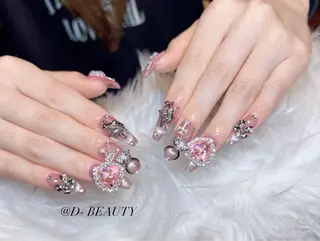 ネイル D-BEAUTY Nailsalonのネイルデザイン