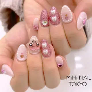 ネイル 五十嵐 美智のネイルデザイン