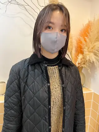 ショート カラー 顔周りレイヤー/韓国 ブリーチminamiのヘアスタイル