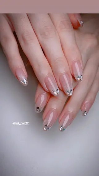 ネイル JINI NAIL所属・ジニ ネイルのネイルデザイン