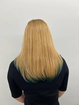 ロング ROCCO3rd / りんなのヘアスタイル