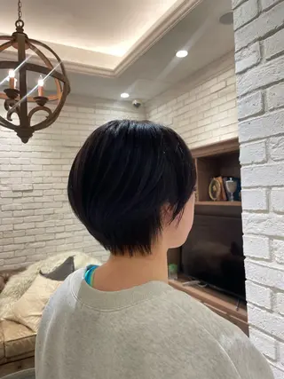 ショート シモカワ マシロのヘアスタイル