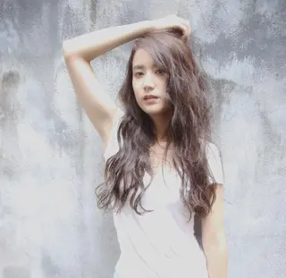 ロング カラー vato マンツーマンサロンのヘアスタイル