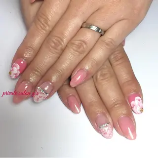 ネイル y' sのネイルデザイン