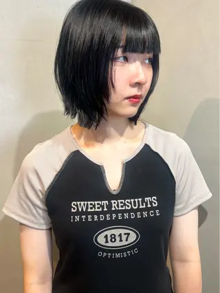 ショート カラー Aya/四条烏丸/ インナーカラーのヘアスタイル