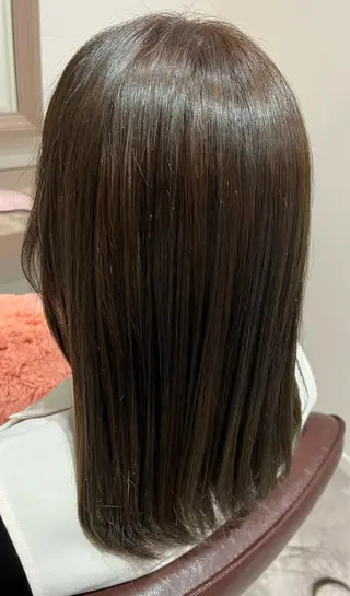 セミロング 井上 美春のヘアスタイル