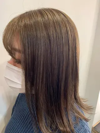 ミディアム SATO RISAのヘアスタイル
