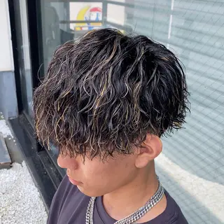 ショート パーマ メンズ メンズ特化LIBER 石川玲央のヘアスタイル