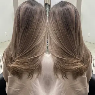 ロング カラー パーマ ヘアアレンジ メンズ キッズ ネイル マツエク・マツパ アイブロウ ハイライト、レイヤー カット/西梅田/中西のヘアスタイル