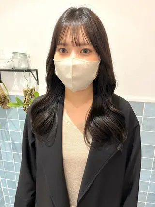 ロング 三輪 珠美のヘアスタイル