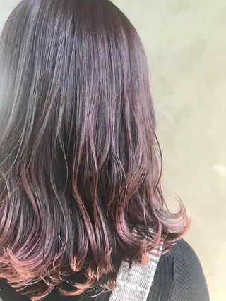 セミロング カラー フラクタルデザイン諫早店所属・山口 紗弥のヘアスタイル