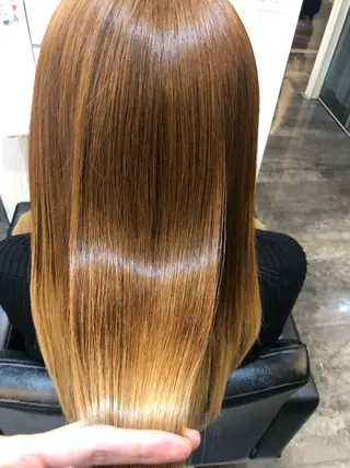 ロング Riches by ENVY 西宮北口　リシェス バイ エンヴィー所属・SARA / 髪質改善/西宮北口のヘアスタイル