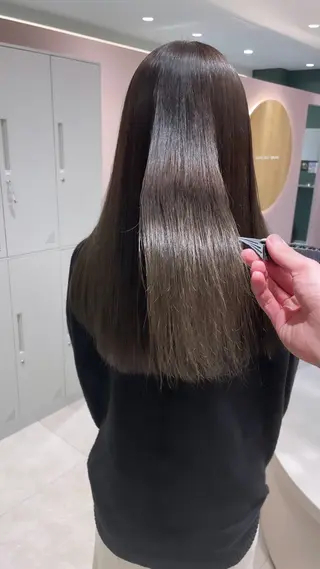 セミロング blanc hair 西中島MASARUのヘアスタイル