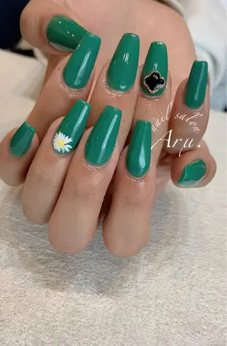 ネイル nail salon Arμ.のネイルデザイン