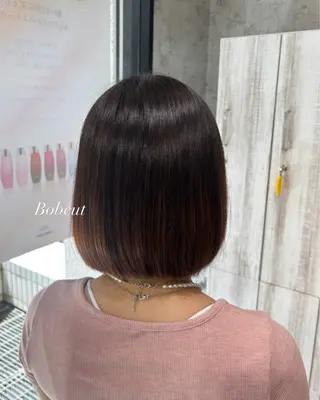 ショート ダブルカラー🎀 / 髪質改善🪞✨/伽音のヘアスタイル