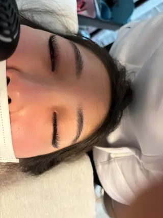 マツエク・マツパ トータルビューティー サロン・Ｎの眉毛・アイブロウイメージ