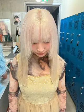 ロング カラー 無料カット/ハイ トーンカラー/きらのヘアスタイル