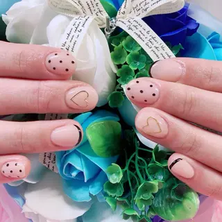 ネイル 奥園 良恵のネイルデザイン