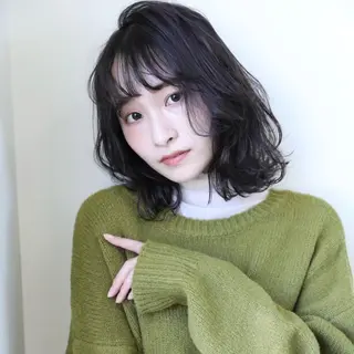セミロング ADORE by happiness所属・髪質改善透明感カラー ayukaのヘアスタイル