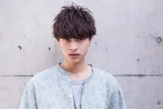 ショート カラー パーマ ヘアアレンジ メンズ ミニボブ/ブリーチ 🌈MISATOのヘアスタイル