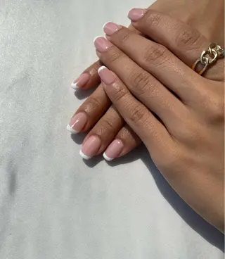 ネイル 小川 奈々花のネイルデザイン