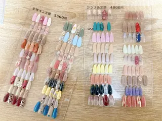 ネイル ECLAT エクラ所属・寺山 千鶴のネイルデザイン