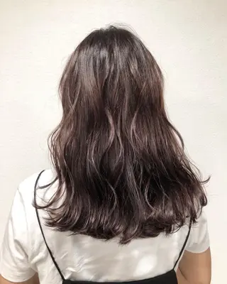 ロング カラー REVE所属・TAKU 美容師のヘアスタイル