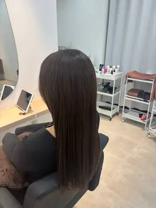 ロング カラー ice prod by　bloom所属・明石 優衣のヘアスタイル