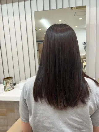 セミロング 髪質改善／透明感 NAKAIEのヘアスタイル