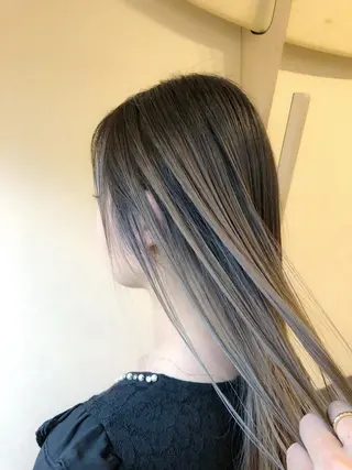 ロング カラー 小濱 秀人のヘアスタイル