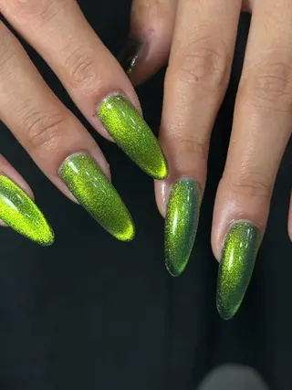 ネイル neouv所属・NEOUV_ mikuのネイルデザイン