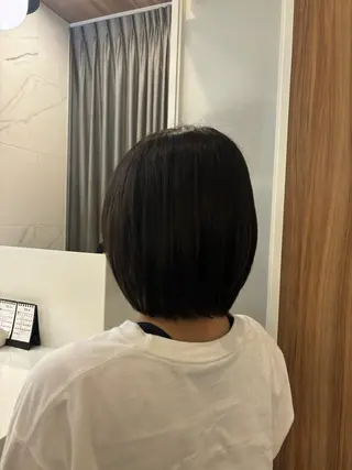 ミディアム 石川 幸呼のヘアスタイル