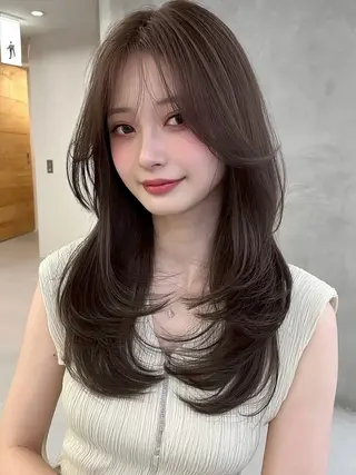 セミロング カラー 美髪 Risaのヘアスタイル