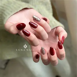 ネイル アトリエ　ミモザ所属・いまむら あかりのネイルデザイン