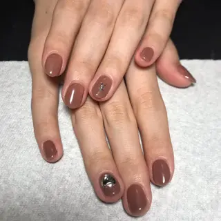 ネイル ECLAT エクラ所属・寺山 千鶴のネイルデザイン