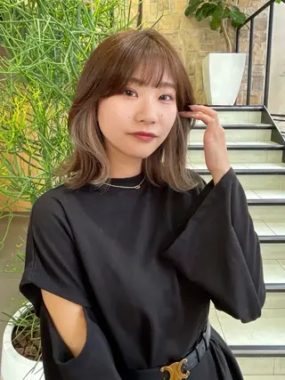 セミロング 艶カラー/eye 🫧ྀི/栞のヘアスタイル