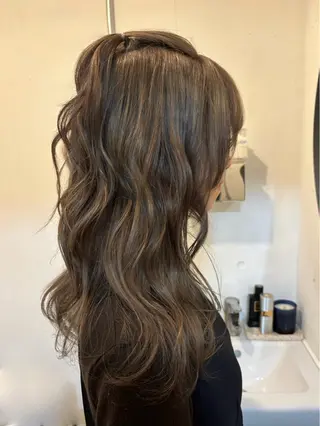 ロング カラー ✩デザインカラー /レイヤー✩momoのヘアスタイル