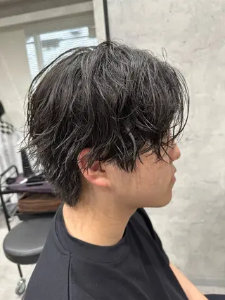 ショート パーマ メンズ ユウ🪄 パーマ指名No1のヘアスタイル