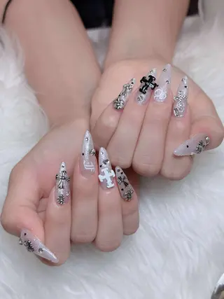 ネイル Lumi Nail 新大久保3‘のネイルデザイン