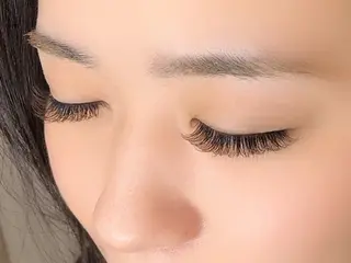 マツエク・マツパ marry池袋店所属・marry　小泉 ゆかのマツエク・マツパデザイン