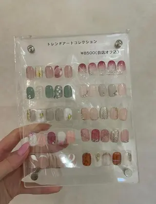 ネイル アンジェリカミッシェル関内店所属・内海 千尋のネイルデザイン