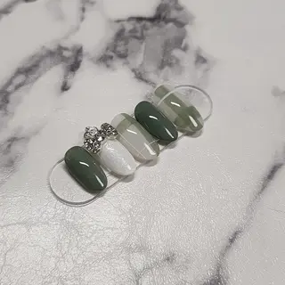 ネイル NailSalon＆HandmadeShop♾️Eight♾️所属・NailSalon ♾️Eight♾️のネイルデザイン