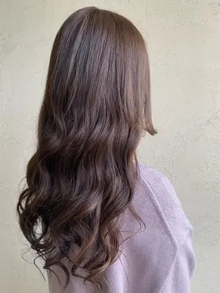ロング ami🍑艶カラー/ 髪質改善/透明感のヘアスタイル